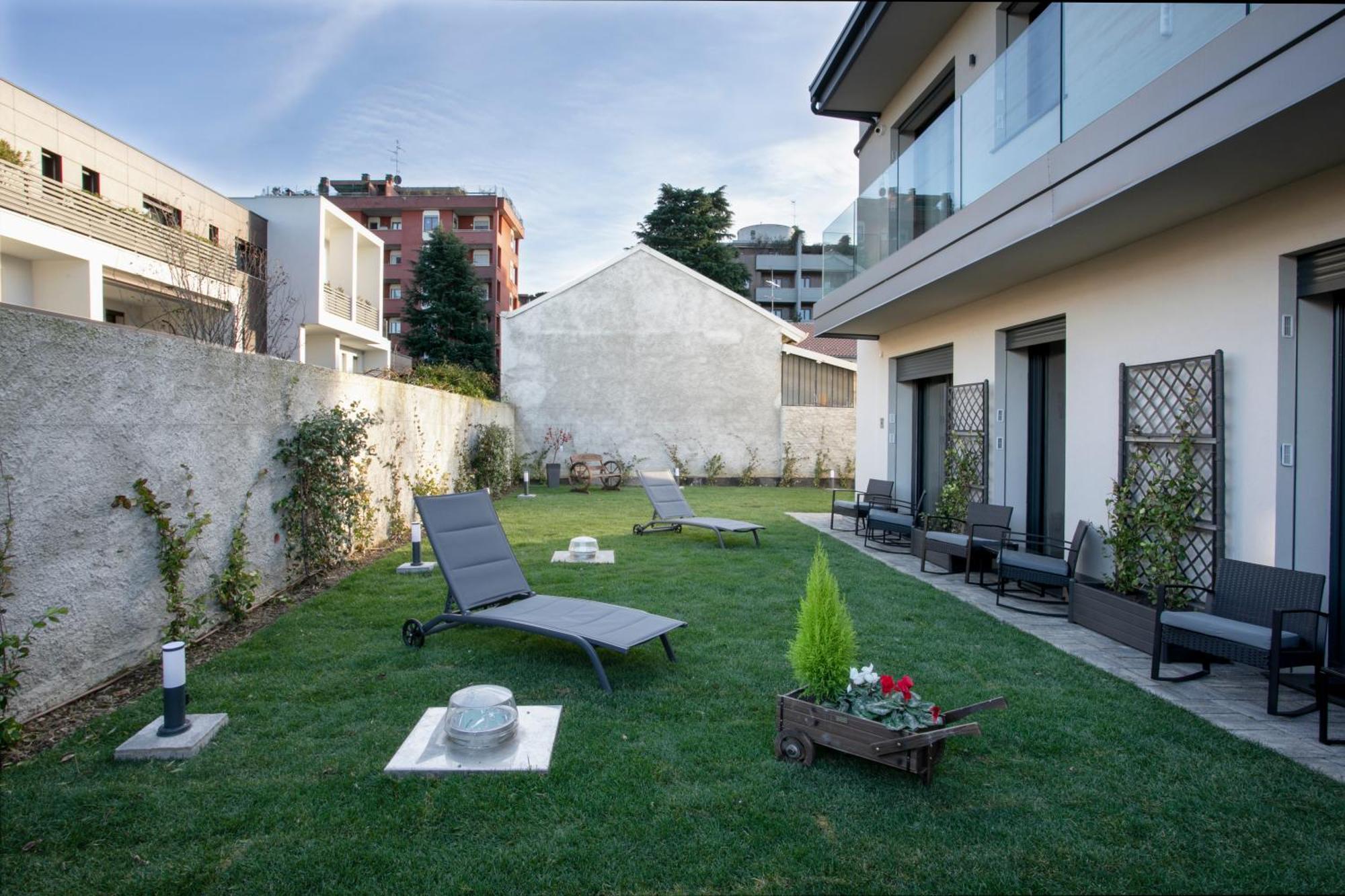 Villa Gio'S Monza Esterno foto